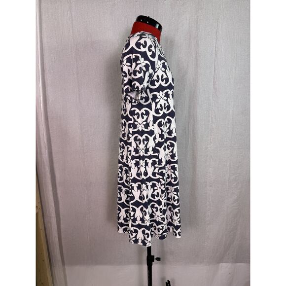 Ann Taylor Loft Women’s Dress Gray White Short Sleeve Knee Length Size XS E105 - Picture 5 of 10